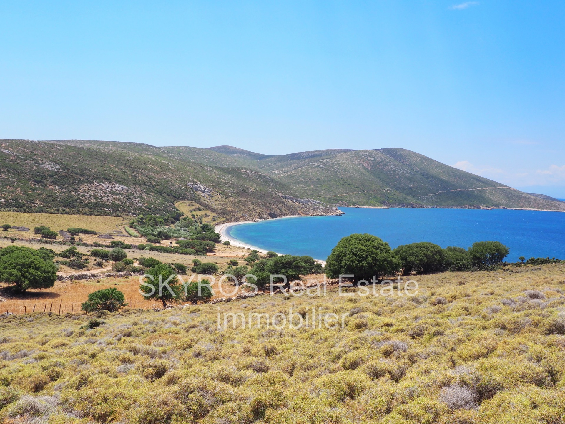 120m2 magical Turquoise SKYROS real estate immobilier