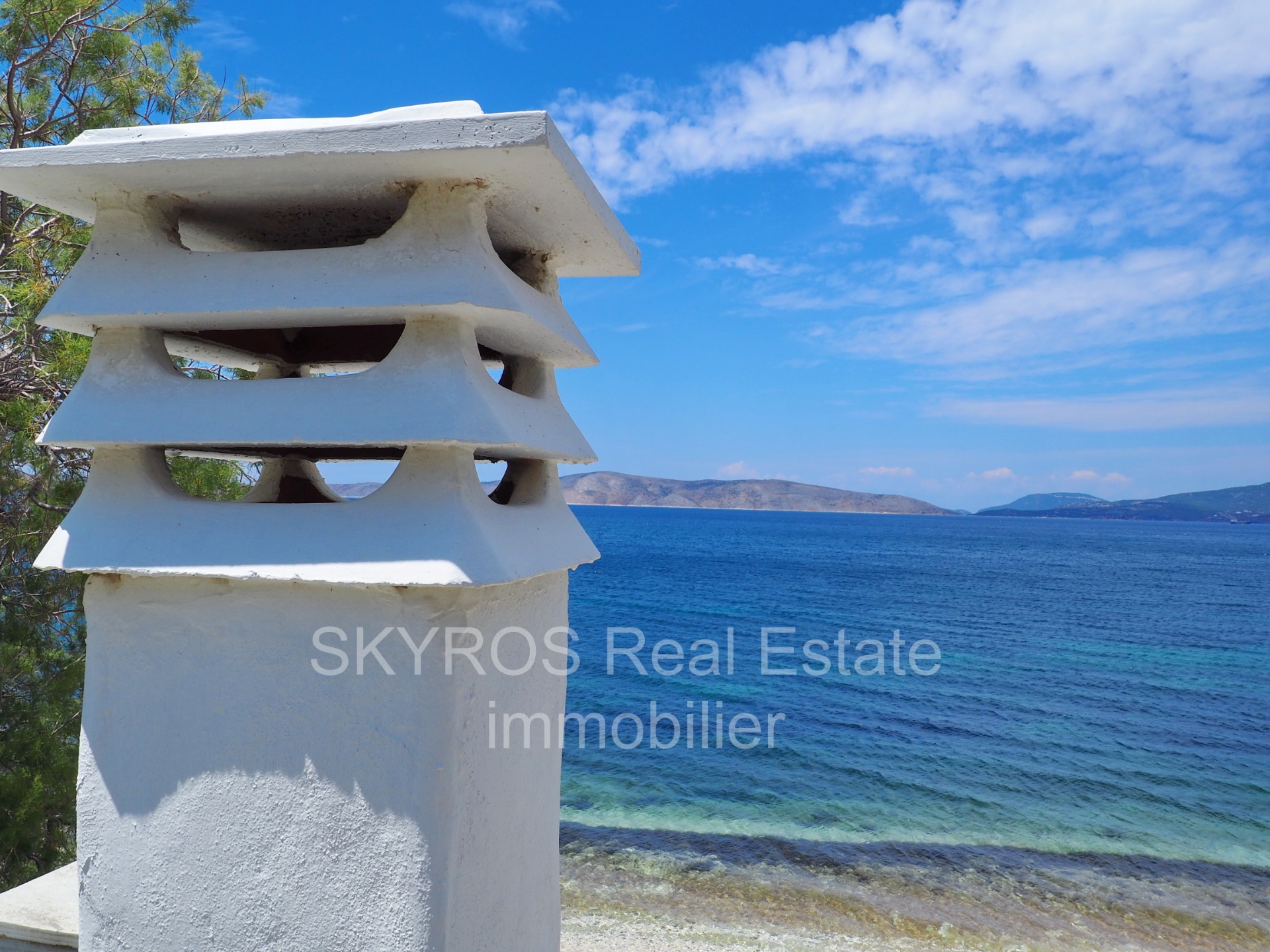 120m2 magical Turquoise SKYROS real estate immobilier