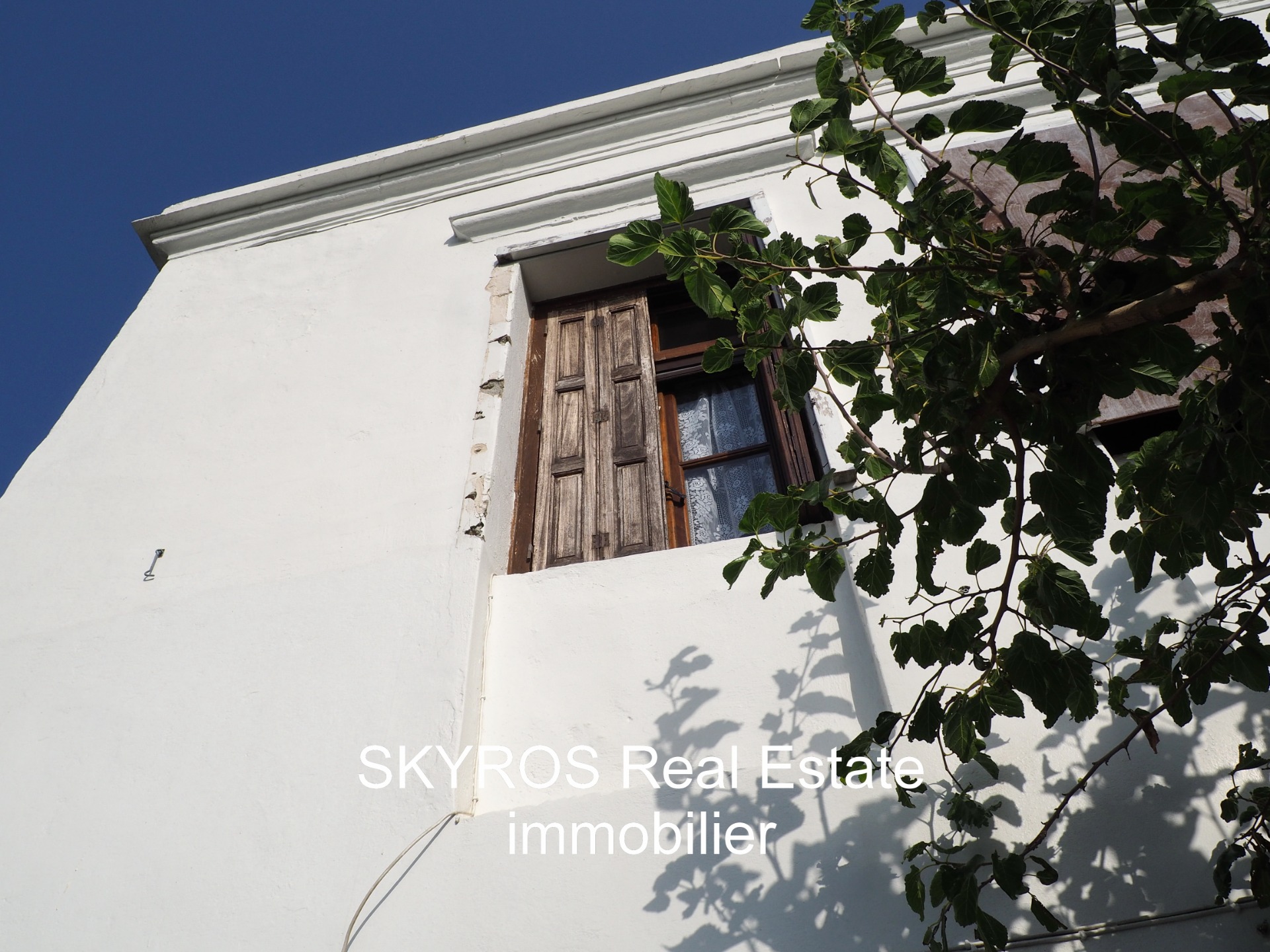 Rare 163m2 house in Chora SKYROS real estate immobilier